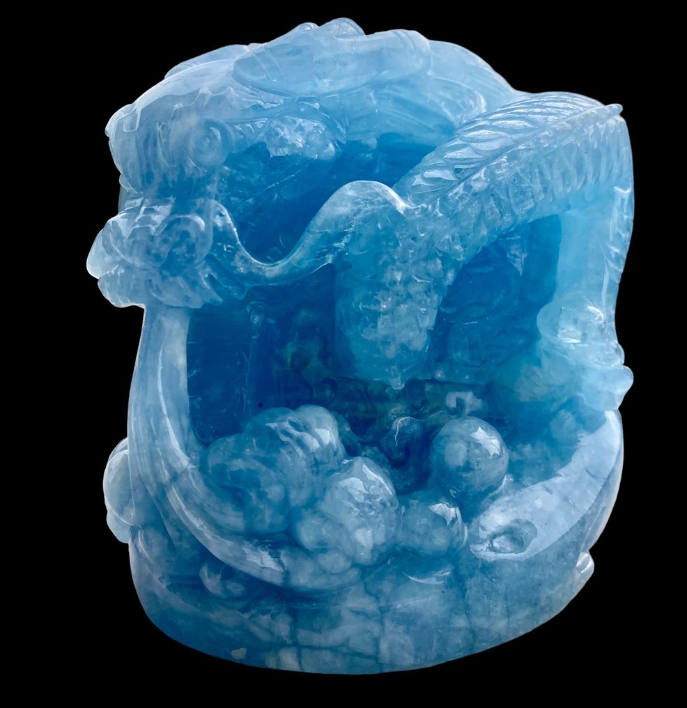 Aquamarine 2960 karat!!! Håndskulpturert drage på utrolig Aquamarine Crystal - Høyde: 84 mm - Bredde: 82 mm- 592 g #1.1