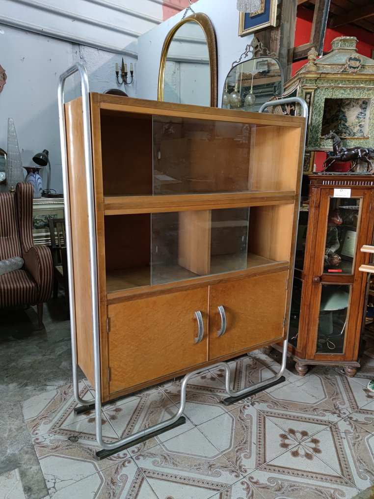 UP Zavody - Jindrich Halabala - Kirjahylly - Puu #1.0