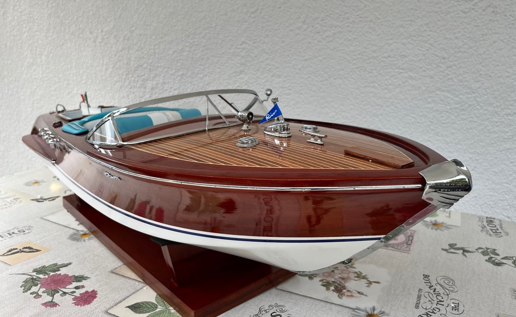 Enorme Maquette de Luxe Riva Aquarama 120 cm bois 1:6 - Βάρκα μοντελισμού #1.0