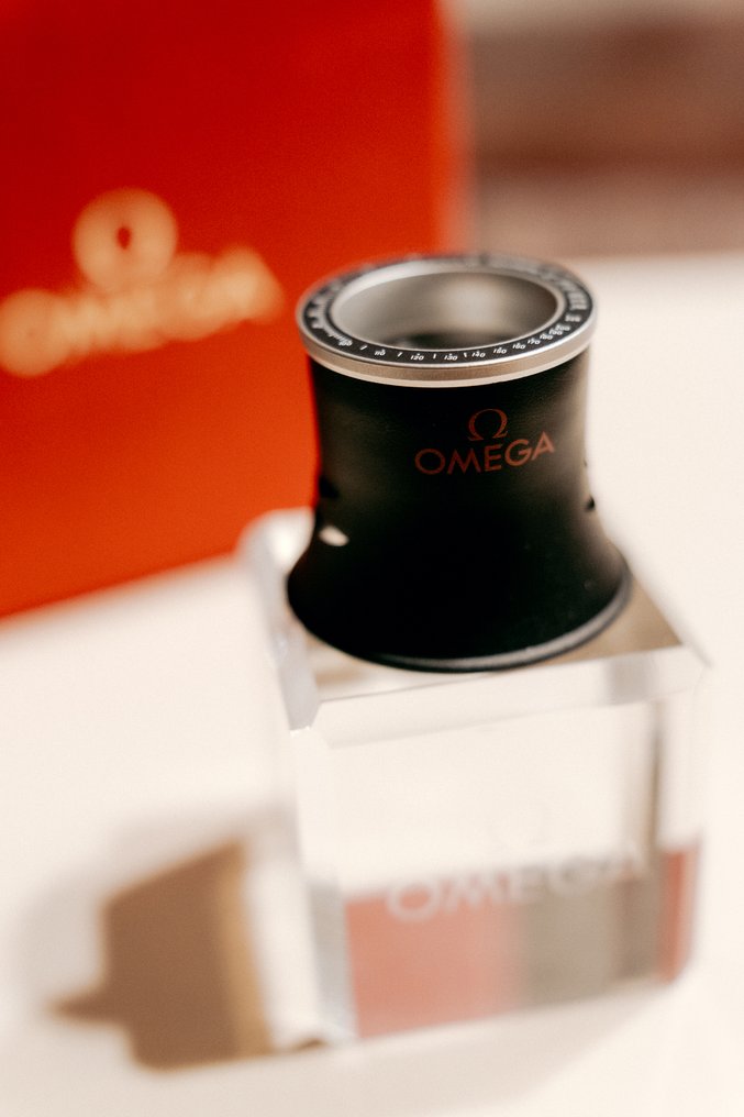 Nagyítólencse - Omega Speedmaster loupe. Made in Switzerland - Omega watchmaker tool - 2020+ - Svájc - Omega #1.0