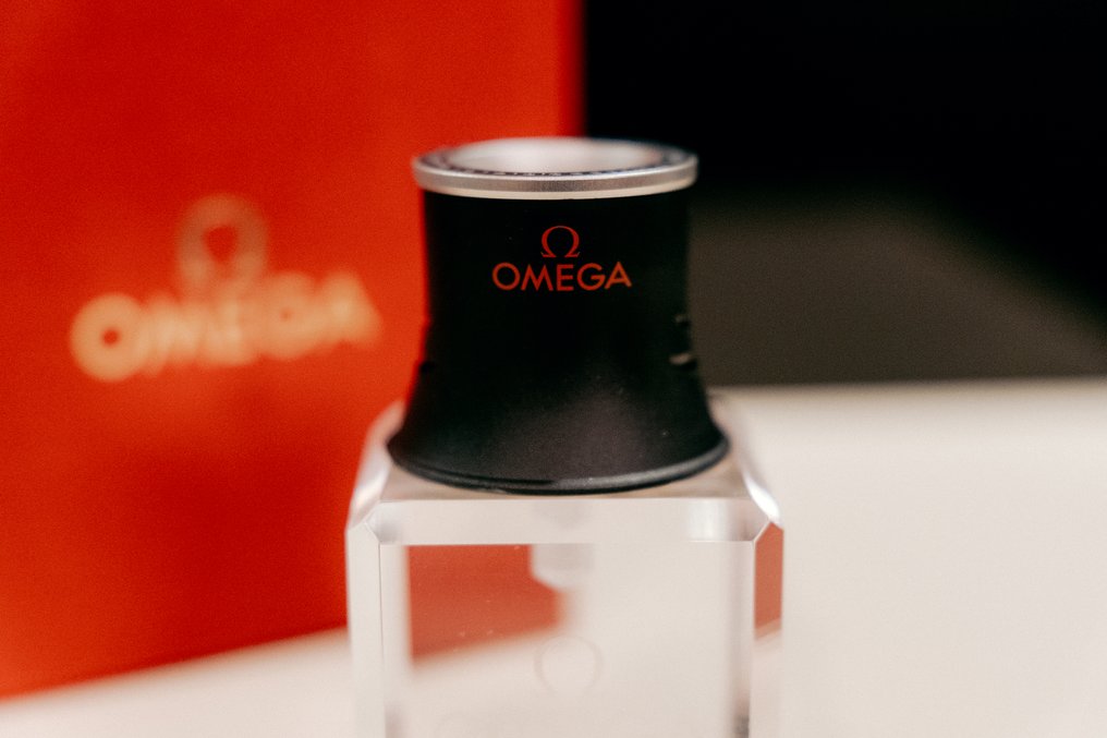 Nagyítólencse - Omega Speedmaster loupe. Made in Switzerland - Omega watchmaker tool - 2020+ - Svájc - Omega #1.0
