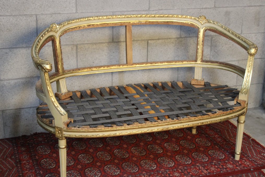 路易十六沙发结构 - 路易十六世式风格 - 木 - 20世纪上半叶及后来的修复 #2.1