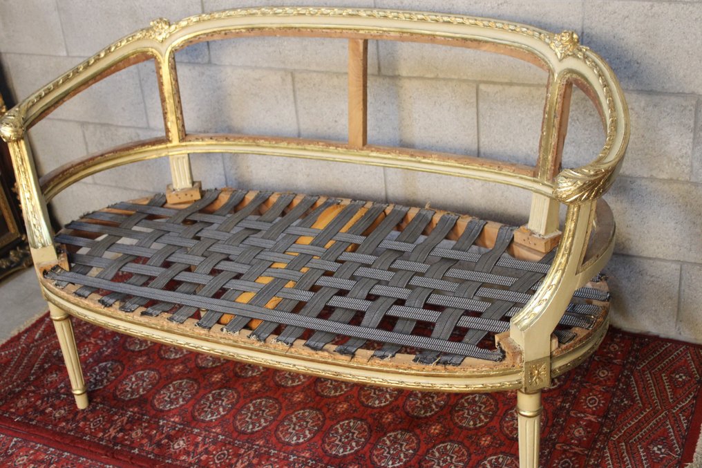 路易十六沙发结构 - 路易十六世式风格 - 木 - 20世纪上半叶及后来的修复 #2.2