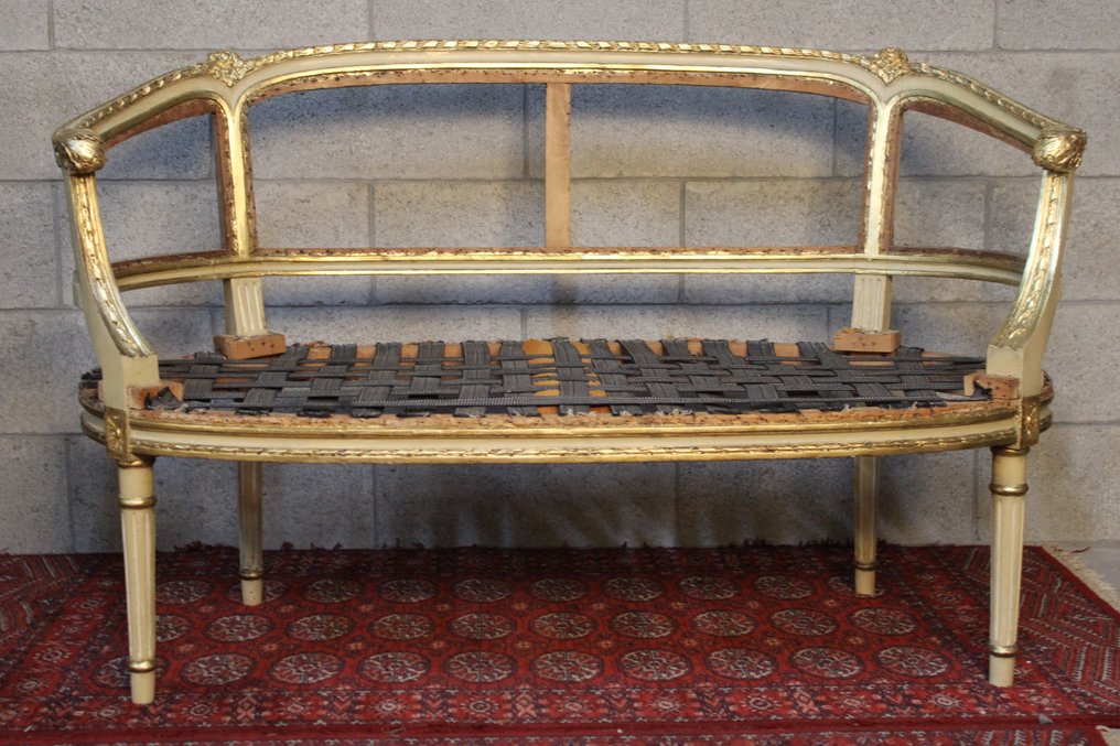 路易十六沙发结构 - 路易十六世式风格 - 木 - 20世纪上半叶及后来的修复 #1.1