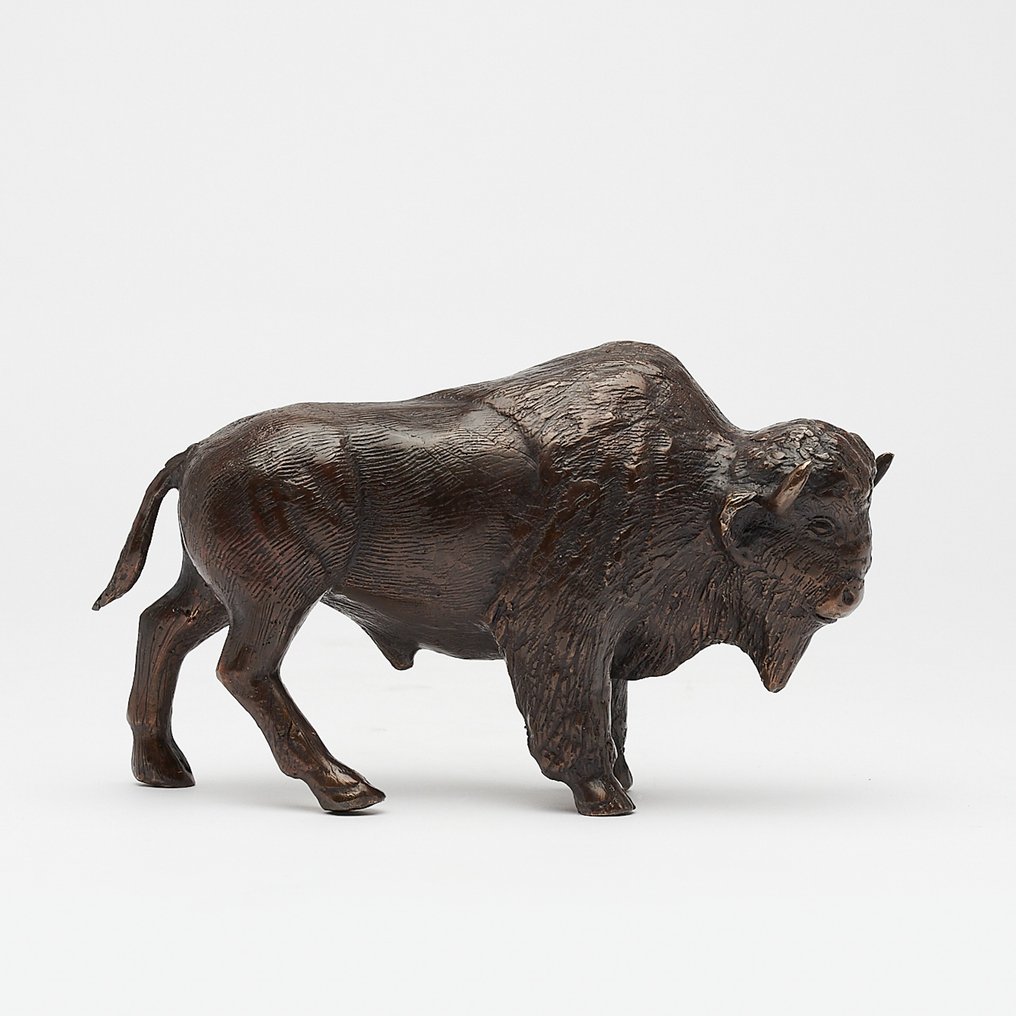 Veistos, NO RESERVE PRICE - Sculpture of a Bronze Bison - 13 cm - Pronssi #1.1