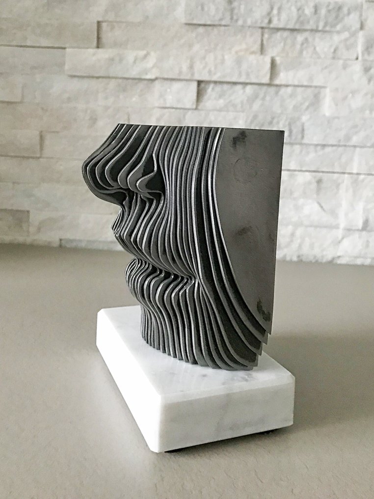 Filippo P. Castrovinci - Whisper #4.3