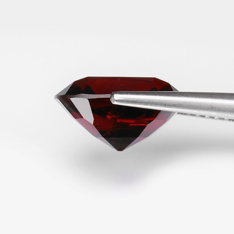 "Antique Cushion - Cut" - Intensives Rot Spinell - 5.52 ct #2.1