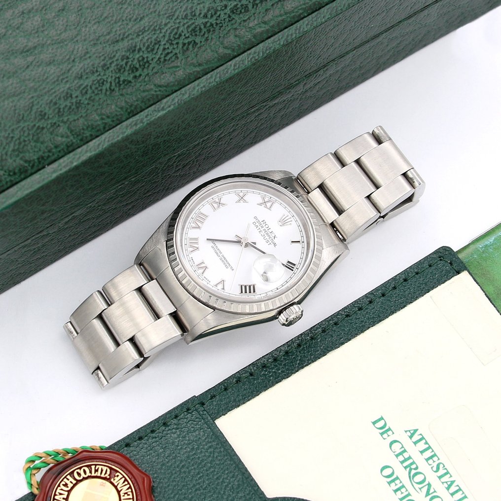 Rolex - Datejust - White Roman Dial - 16220 - Unisex - 2000 - 2010 #1.2