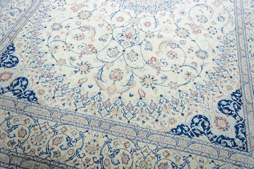Nain 6 La - 非常精美的波斯地毯，丝绸和签名（哈比安） - 小地毯 - 375 cm - 250 cm #3.2