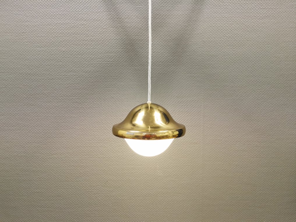 Louis Poulsen - Henning Koppel - Riippuva lamppu (2) - 16600 - Bubi - Messinki, Muovi #2.1