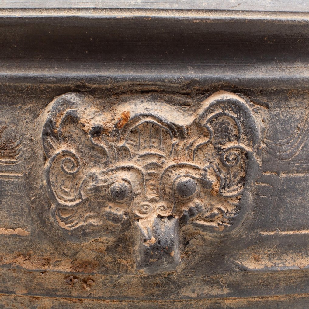 中国古代 Terracotta 带盖和龙的球形罐，公元前 475 - 221 年。高 30.5 厘米。 #1.2