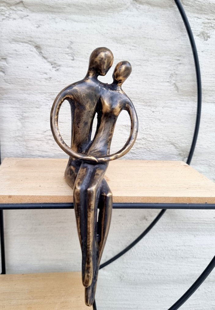 雕像 - 黄铜色 #1.0