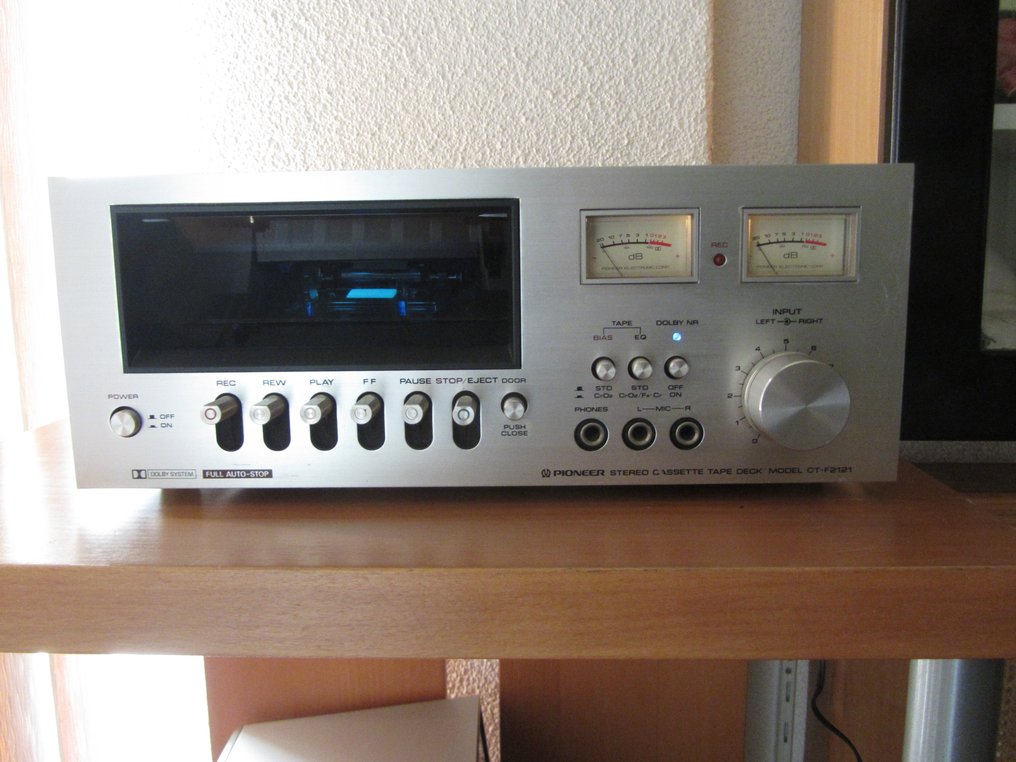 Pioneer - CT-F2121 - 2 Head - 4 Track Μείκτης ήχου κασέτας #1.0