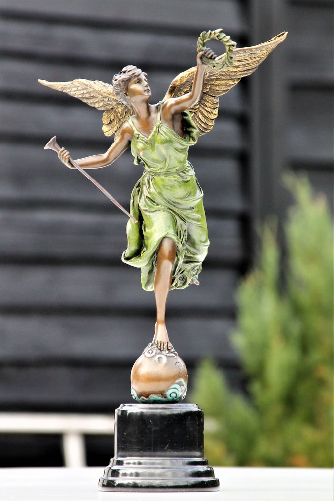 Statue, winged victory - 35 cm - bronse marmor #1.0