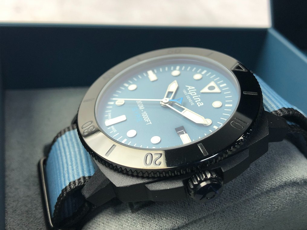 Alpina - Seastrong Diver Gyre Automatic Limited Edition - AL-525LNB4VG6BLK - Men - 2020+  #3.2