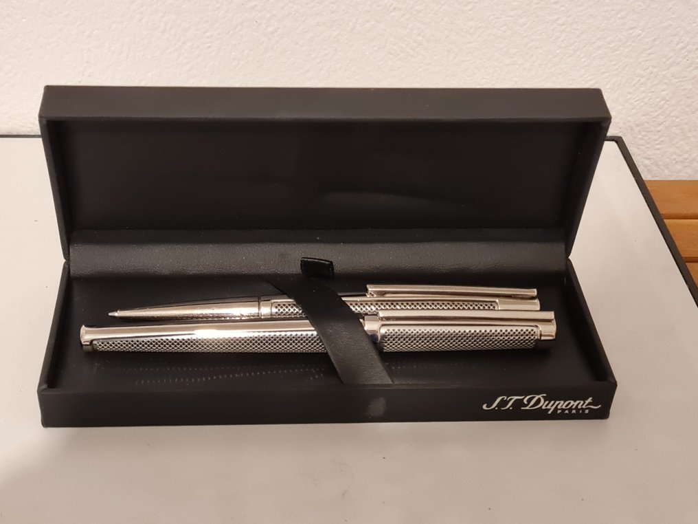 S.T. Dupont - DÉFI CALANDRE INOX FP & DP - Conjunto de canetas #1.0