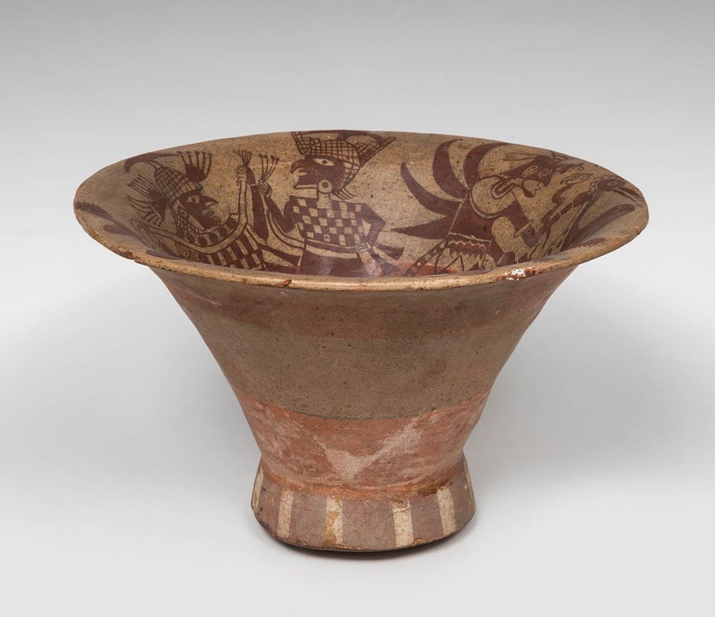 Pre-Columbian - Moche Ceramic Florero Vessel with Bird-Men Con licencia de exportación española #1.0
