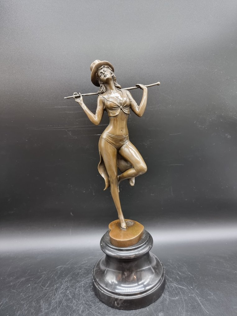 Statue, Bronze: Revue Dancer - 36 cm - Bronze, Marmor #2.1