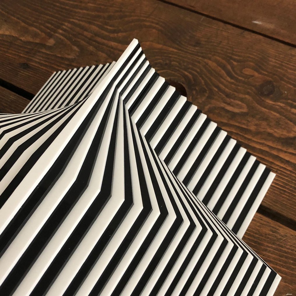 Gio Schiano - Γλυπτό, LIMITED EDITION - Double Edna - 30 cm - Μετακρυλικό χυμένο #4.3