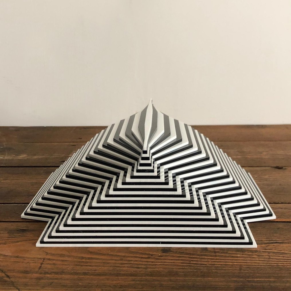 Gio Schiano - Γλυπτό, LIMITED EDITION - Double Edna - 30 cm - Μετακρυλικό χυμένο #3.2