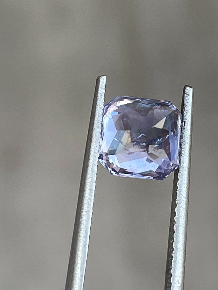 1 pcs Violet Saffier - 3.57 ct #3.2