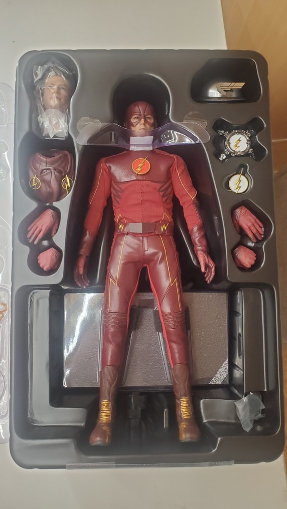Hot Toys - Action figure #3.2