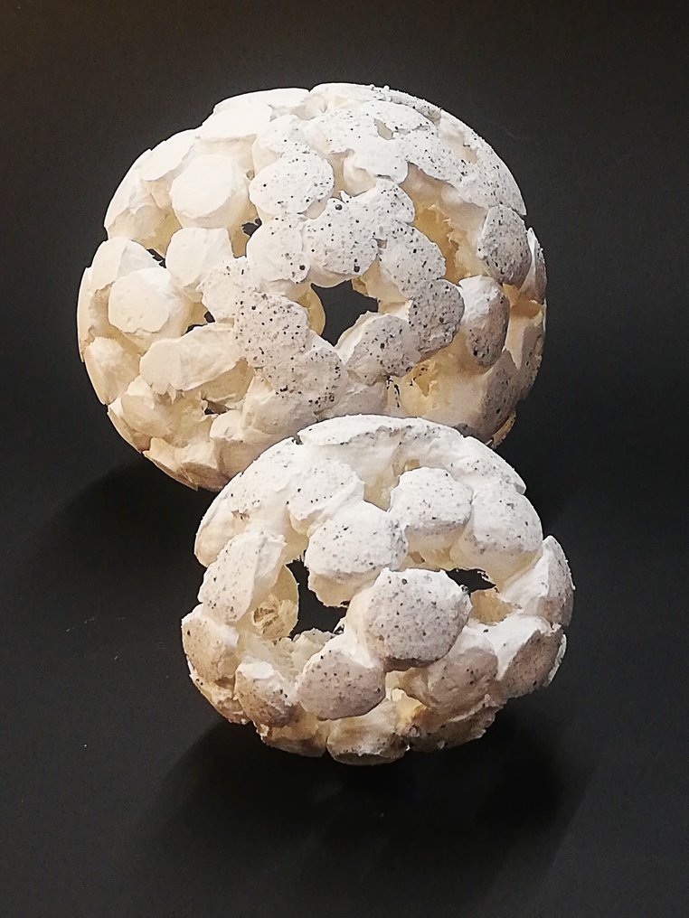 M'I lumina - Luciana Grazia Menegazzi - Skulptur, Clustered soft cocoons - 18 cm - Porzellan #1.1