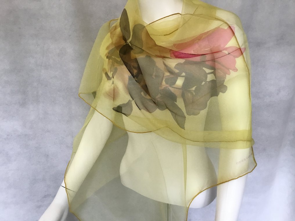 Dries Van Noten - MAJESTUEUSE //Filet de Voile Soie - Stole (Shawl) #1.0