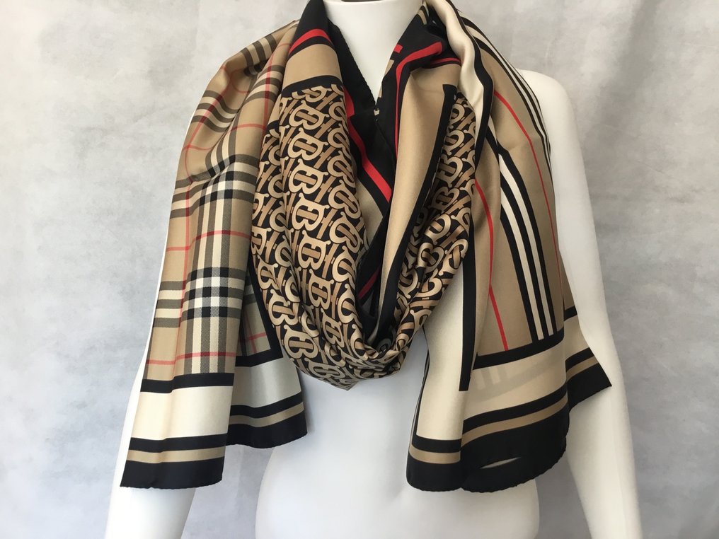 Burberry tartan TB archives Estola chal Catawiki