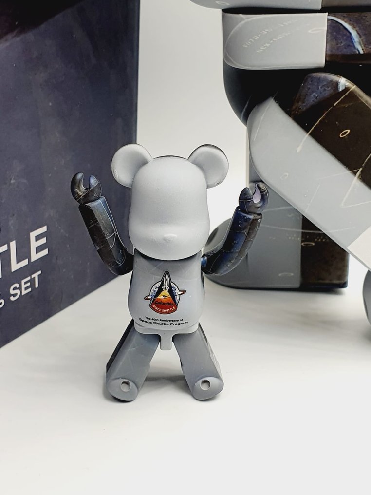 NO RESERVE Medicom Toy x Nasa - Be@rbrick 100% & 400% Space Shuttle Program (NASA) bearbrick 2021 #3.2