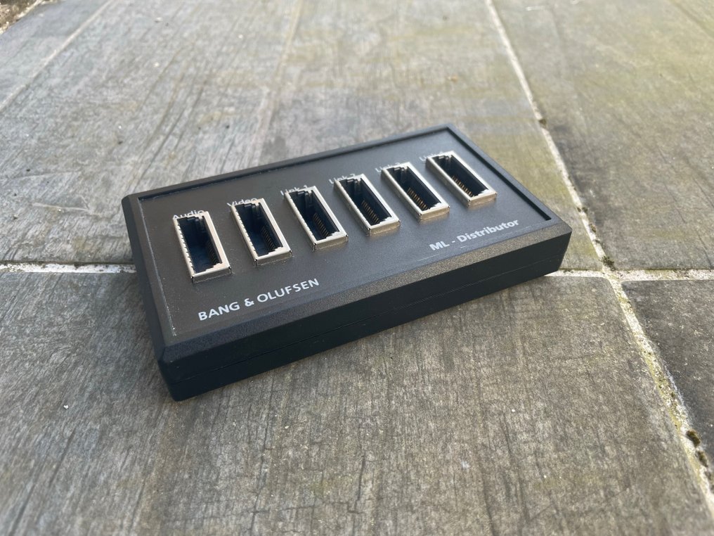 Bang & Olufsen - ML - Distributor Control unit #1.0