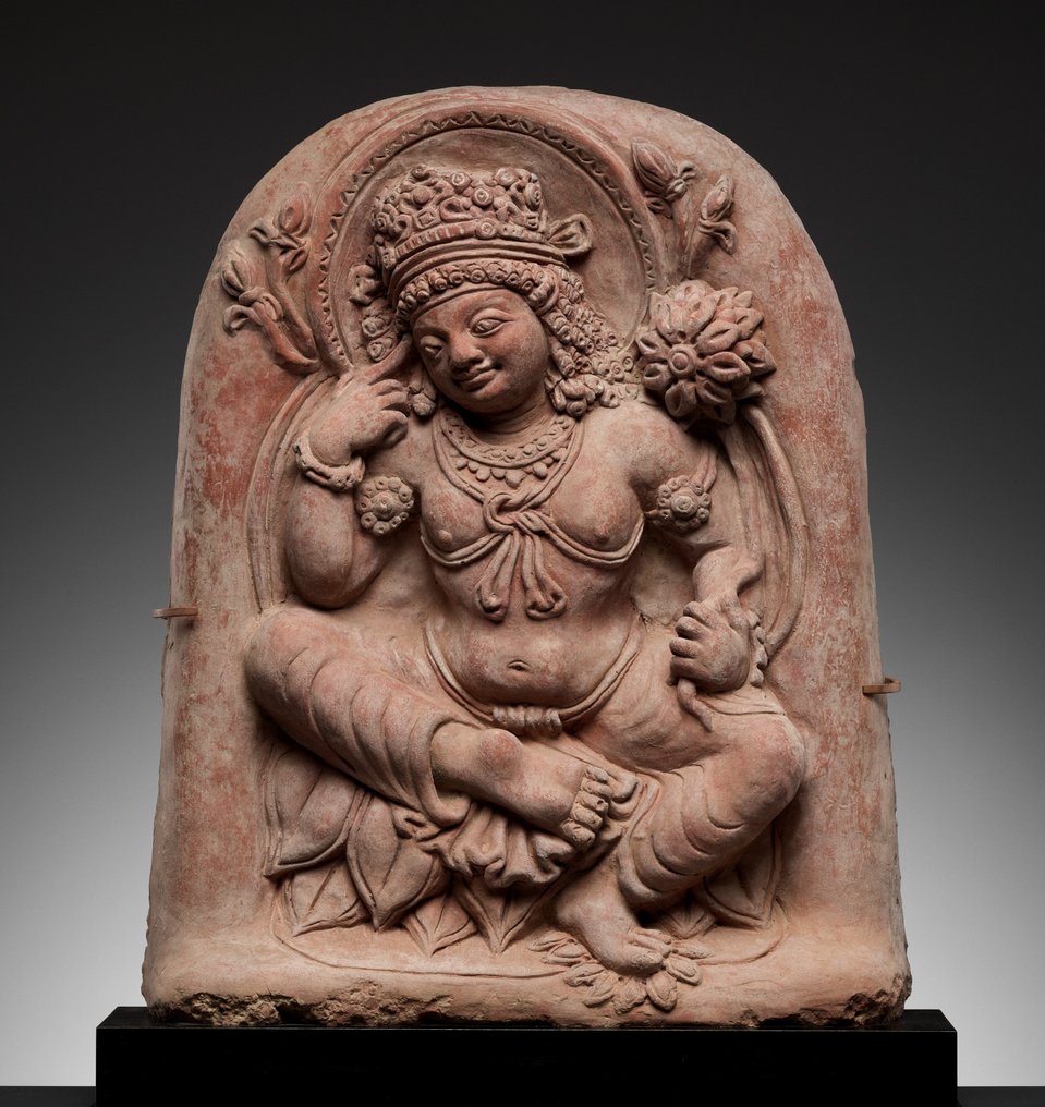 Indusdalen Terrakotta En sällsynt och stor reliefavbildning Padmapani, Gupta-period, TL-test ingår - 49×8.5×41 cm - (1) #2.1