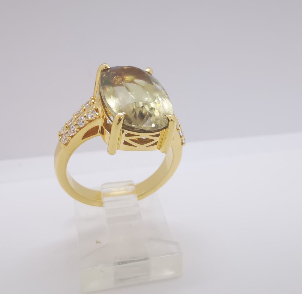 18 kt Gelbgold - Ring - 10.65 ct Diaspore - Diamanten #1.2