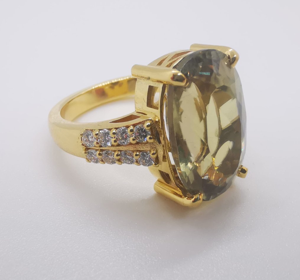 18 kt Gelbgold - Ring - 10.65 ct Diaspore - Diamanten #1.1