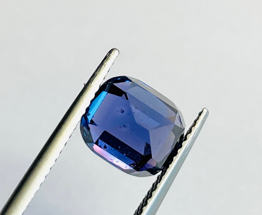 1 pcs Spinel - 4.61 ct - Gem research Swiss Lab (GRS) - Violetish Blue #1.0