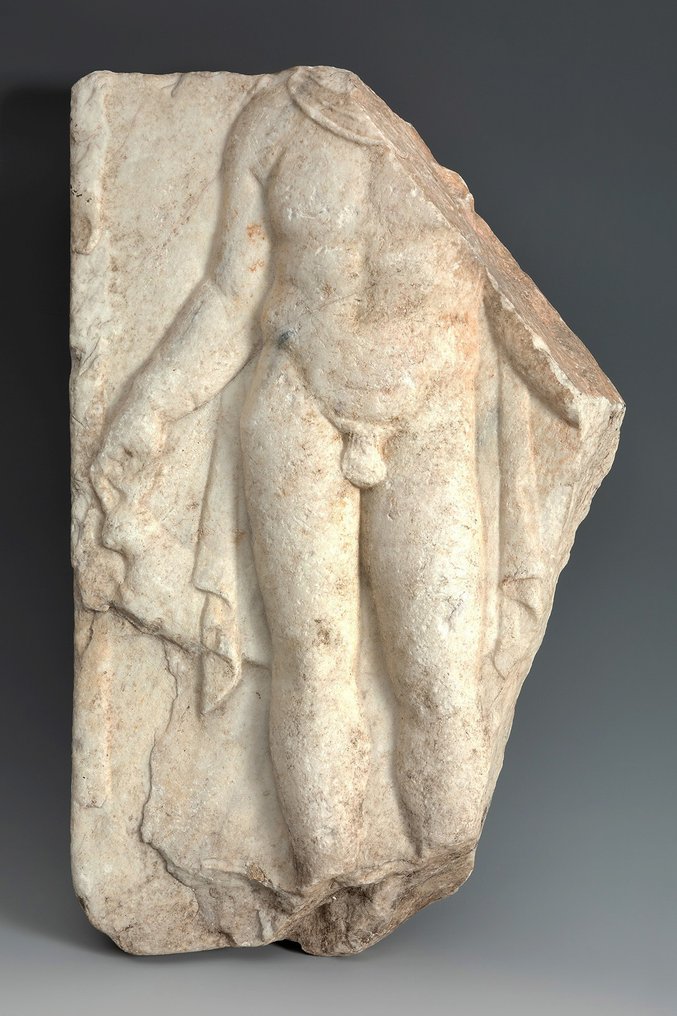 Muinainen Rooma Marmori Eroottinen helpotus, jossa alaston mieshahmo pitelee jänistä tai kania. 54 cm Korkeus. Espanjan #2.1