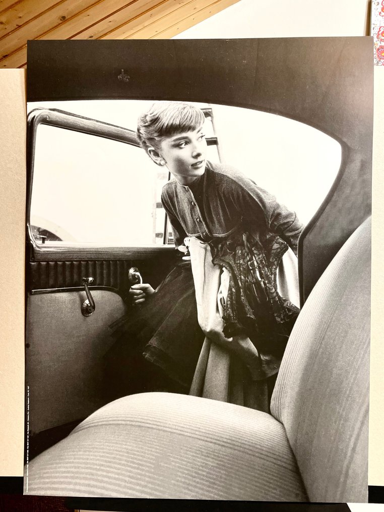 Bob Willoughby - Audrey Hepburn getting into the car (1954) #2.1