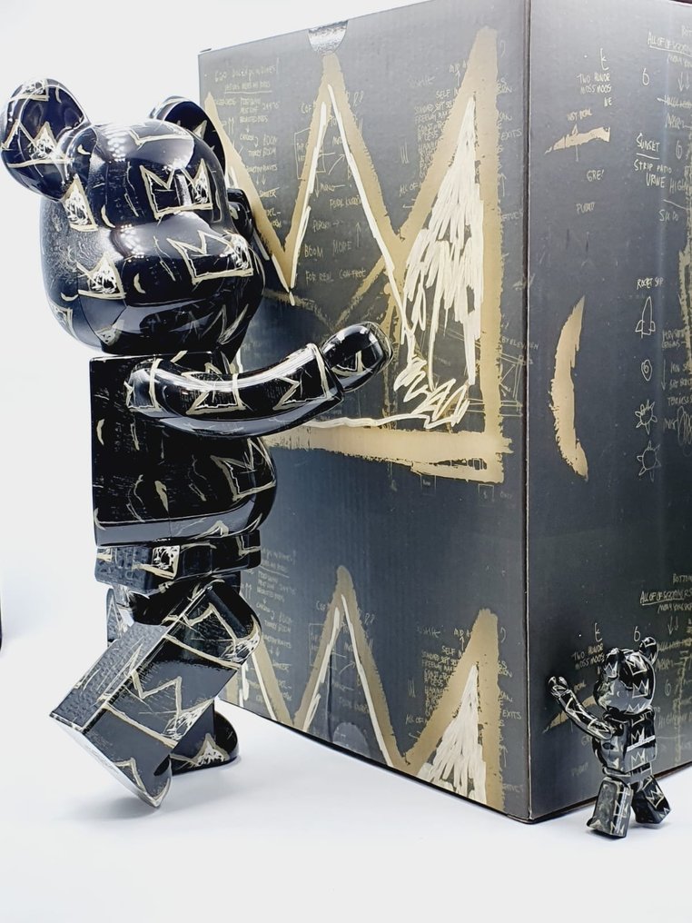 BE@RBRICK  BASQUIAT #8 100％ &amp; 400％ Jean-Michel Basquiat #8 100% + 400% Bearbrick Set by Medicom