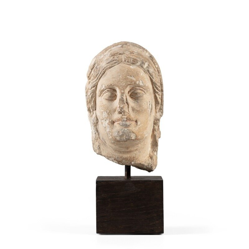 Cypriot 石灰石 蒙着面纱的女人头像 - 前苏富比拍卖行 #1.1