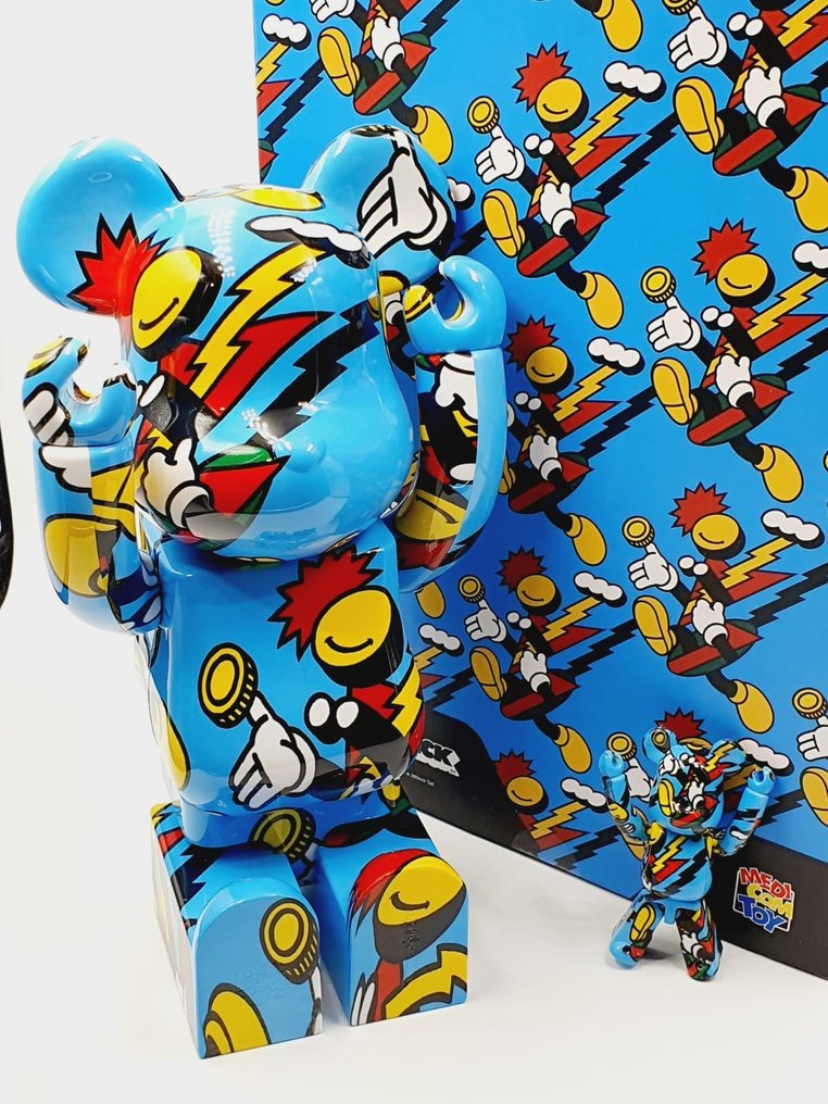 Medicom Toy x Grafflex - Be@rbrick 400% + 100% Grafflex 2021 #4.3