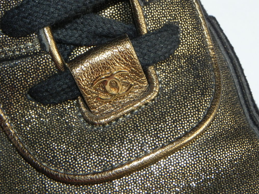 Chanel - Sneaker - Größe: Shoes / EU 40 #3.1