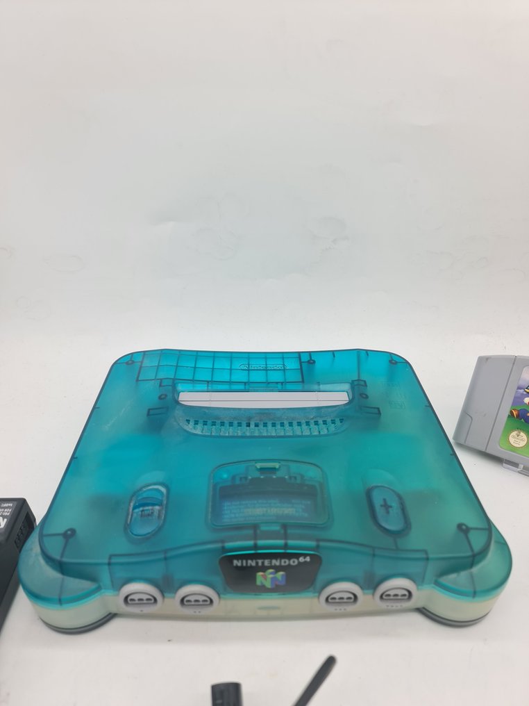 Nintendo Nintendo 64 N64 Funtastic Ice Blue Console Mario 64