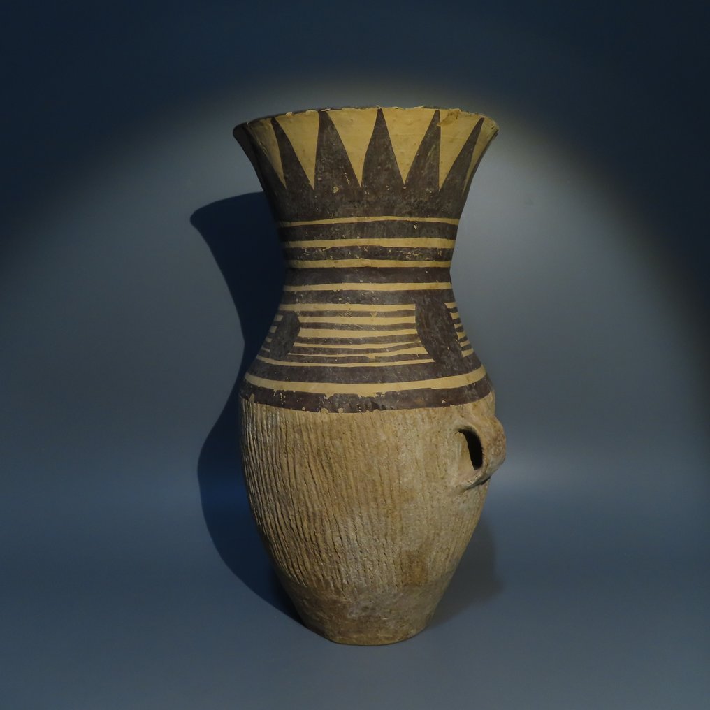 中國古代 陶器 有兩個繩索的容器。與TL測試。高 13 公分。新石器時代，西元前 3000 年。西班牙出口許可證。 #1.2
