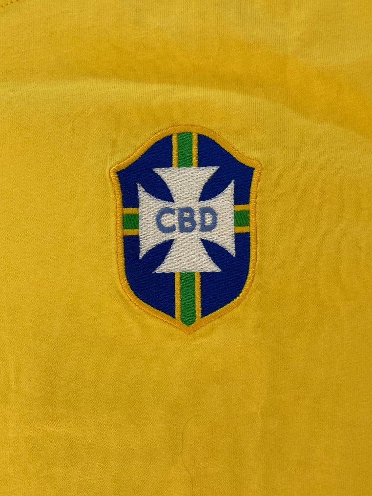 Escape to Victory - Pele - Signed Brasil Jersey - With Certificate #4.3