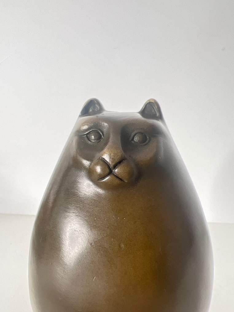 Botero (after) - 雕塑, Dikke poes - 14 cm - 黄铜色 #1.0