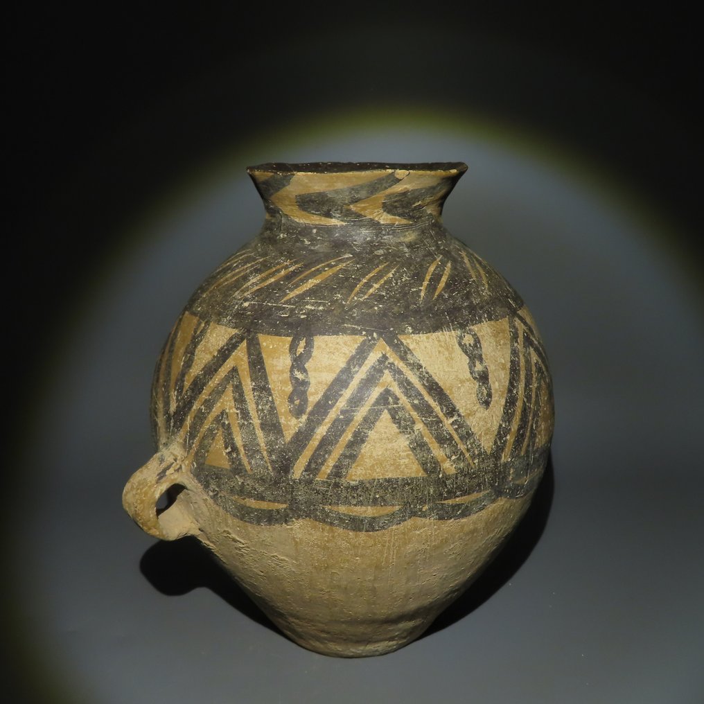 Antico cinese Terracotta Vaso a vaso globulare. Con il test TL Neolitico, c. 2655-2330 a.C. 26 cm H. Licenza di esportazione #2.1