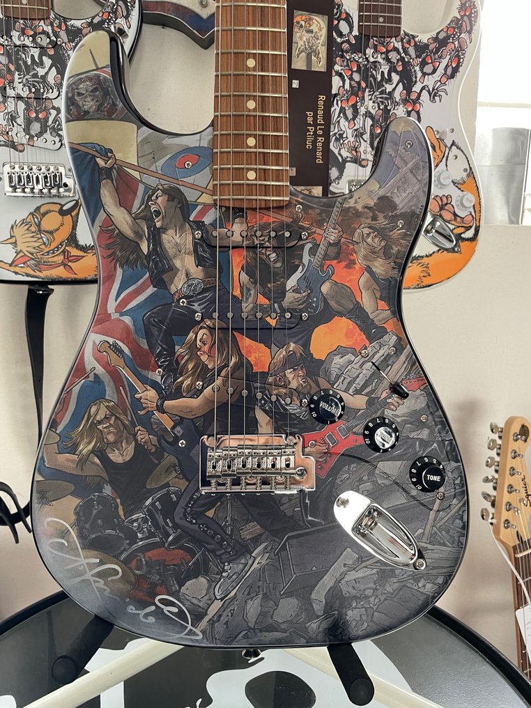 Iron Maiden - Fender Stratocaster Art Guitar – Iron Maiden Design by Juanjo Guarnido – Limited Edition 6/12 + - 2025 - Hand signed in person, Limited & numbered edition, Certificate #1.0