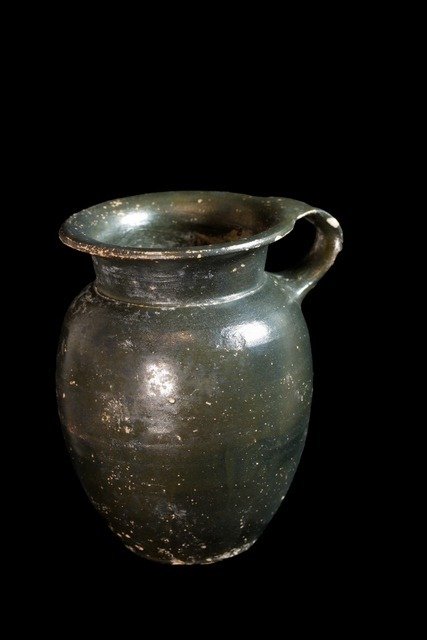 Ancient Greek, Magna Graecia Ceramic Apulian Olpe - With Spanish Export License Olpe #2.1