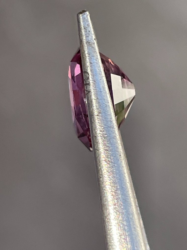 1 pcs Lila, Rózsaszín Zafír - 4.20 ct - Amerikai Gemmológiai Intézet (GIA) #4.3