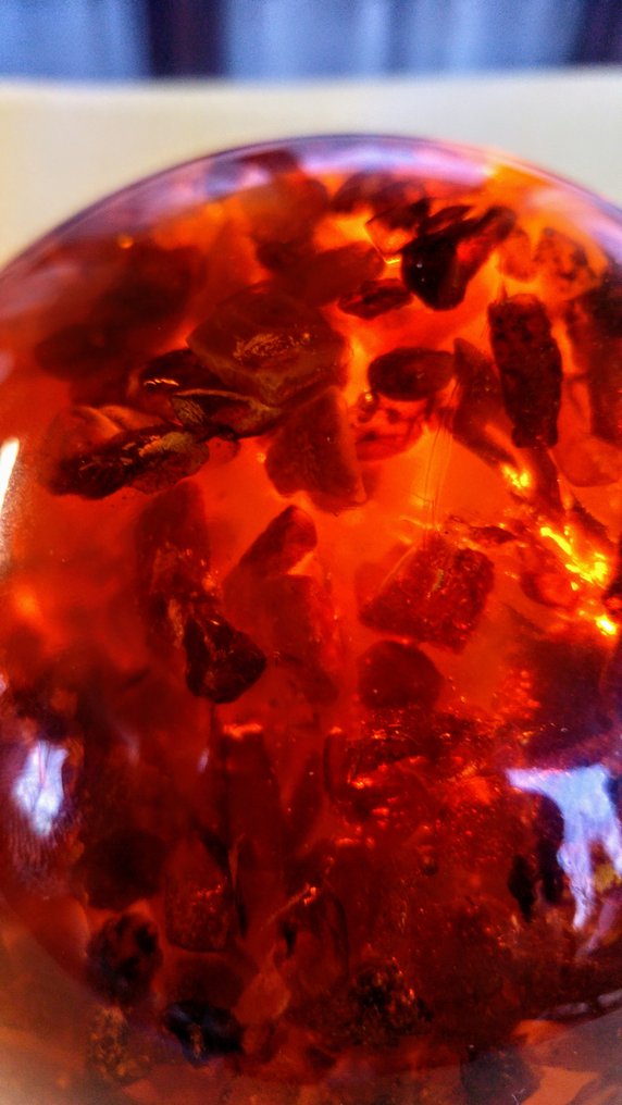 Chihlimbar Sferă mare de chihlimbăr baltic. - Înălțime: 14 cm - Lățime: 14 cm- 1.8 kg #3.2